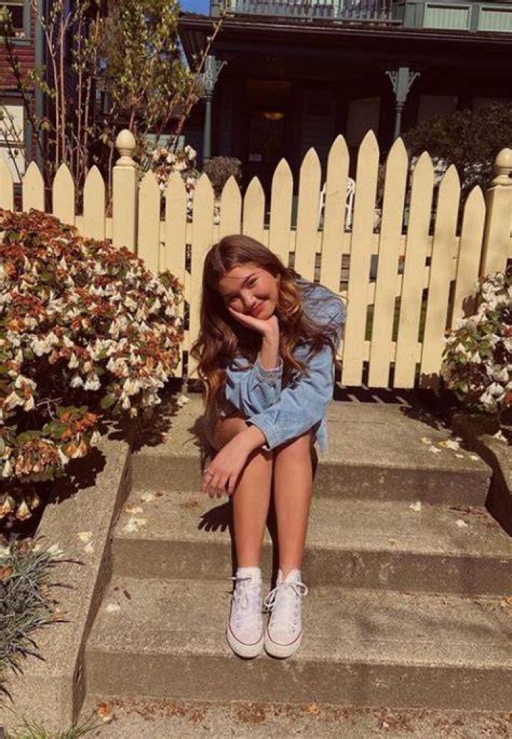 Ali Skovbye Height, Weight, Net Worth, Age, Birthday, Wikipedia, Who, Instagram, Biography
