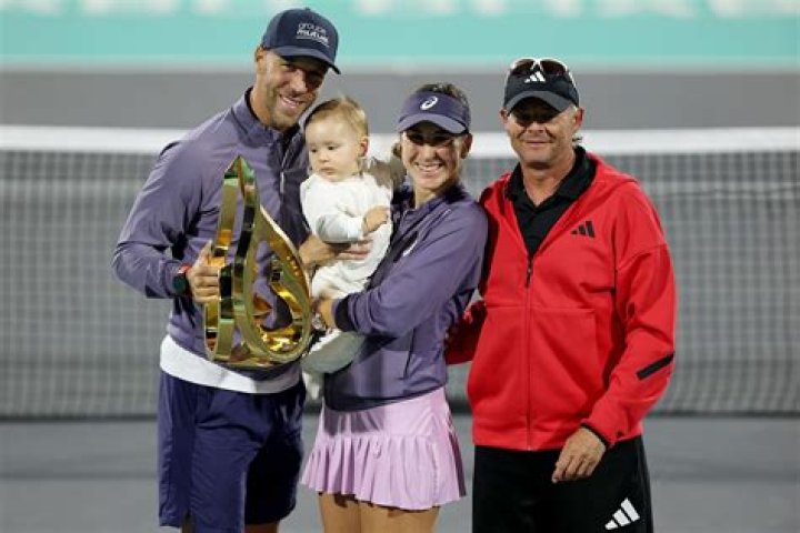 Belinda Bencic: Boyfriend, Family, Prize Money & Net Worth