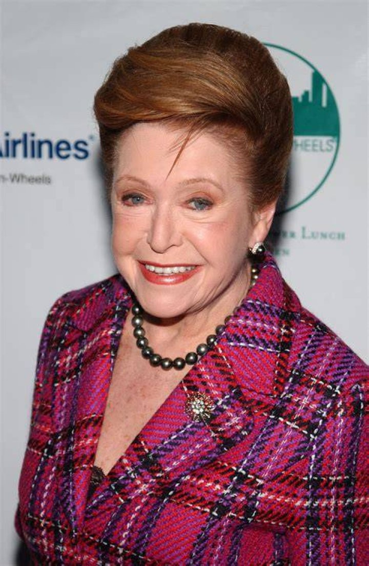 
Debbie Higgins Height, Weight, Net Worth, Age, Birthday, Wikipedia, Who, Nationality, Biography 