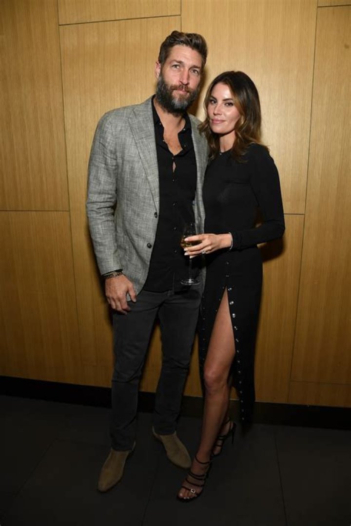 Did Jay Cutler Have An Affair With Trace Ayala Wife Samantha Robertson? Net Worth And Partner 2022