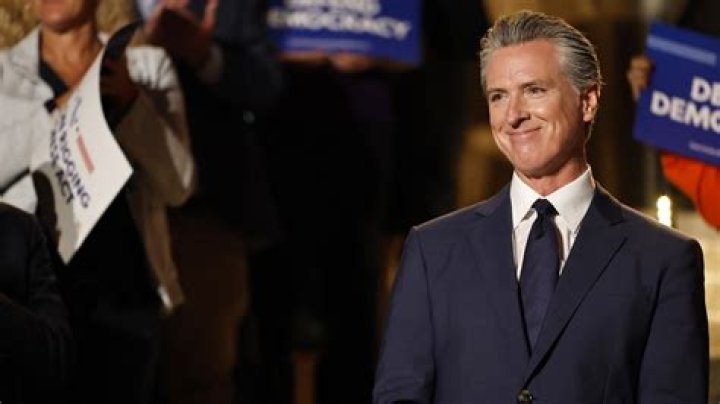 Gavin Newsom Height, Weight, Net Worth, Age, Birthday, Wikipedia, Who, Instagram, Biography