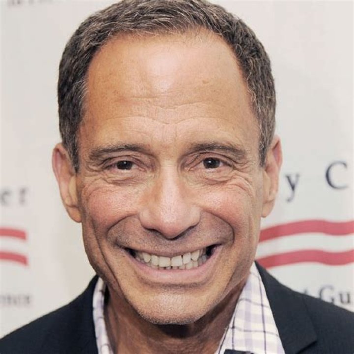 Harvey Levin Height, Weight, Net Worth, Age, Birthday, Wikipedia, Who, Nationality, Biography