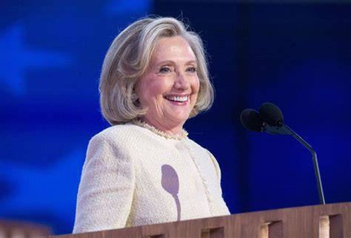 
Hillary Clinton Reveals Why She Stopped Wearing Skirts And Switched To Pantsuits 
