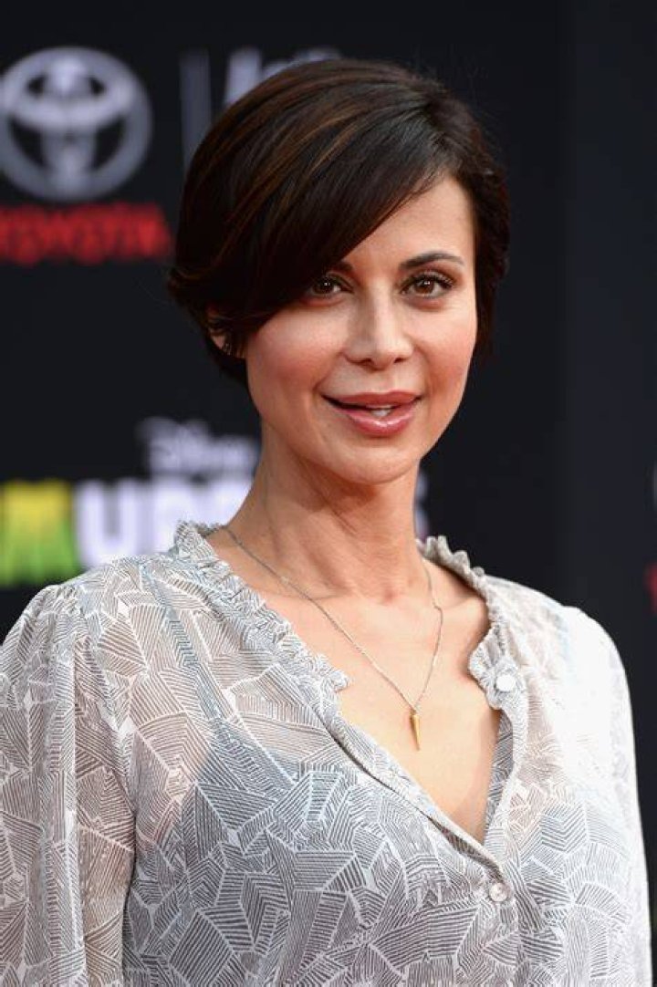 Is Catherine Bell Gay? Age, Height, Net Worth