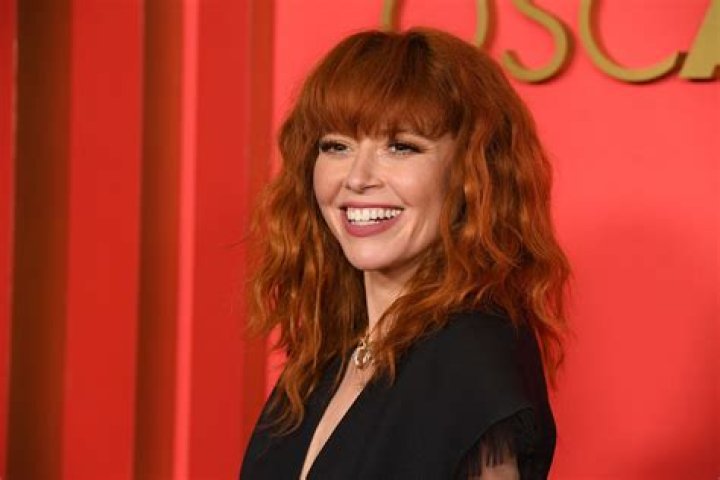Is Natasha Lyonne a Lesbian? Why the American Actress Sexuality Is a Topic of Debate?