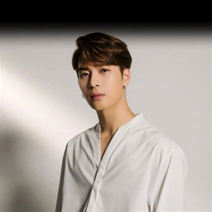 Izaac Wang Height, Weight, Net Worth, Age, Birthday, Wikipedia, Who, Nationality, Biography
