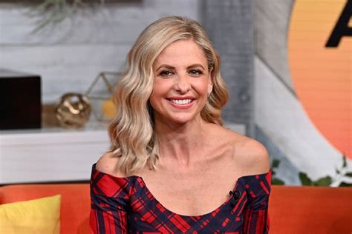 Julie Ertz Biography: Boyfriend or Girlfriend, Family, Salary & Net Worth