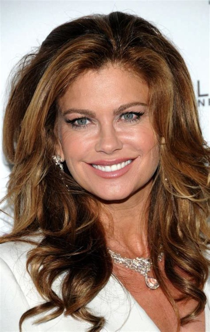 Kathy Ireland Height, Weight, Net Worth, Age, Birthday, Wikipedia, Who, Nationality, Biography
