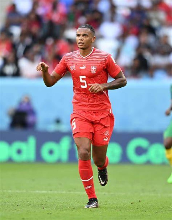 Manuel Akanji Height, Weight, Net Worth, Age, Birthday, Wikipedia, Who, Nationality, Biography