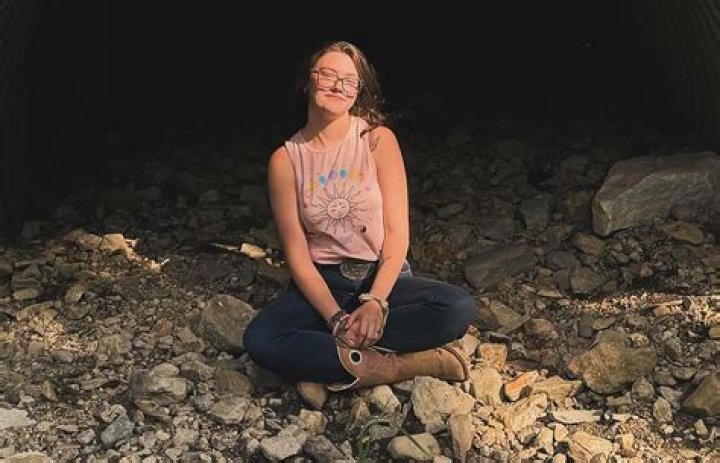 
Merry Christmas Kathryn Raindrop Brown Height, Weight, Net Worth, Age, Birthday, Wikipedia, Who, Instagram, Biography 