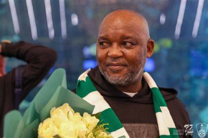 
Pitso Mosimane Height, Weight, Net Worth, Age, Birthday, Wikipedia, Who, Nationality, Biography 