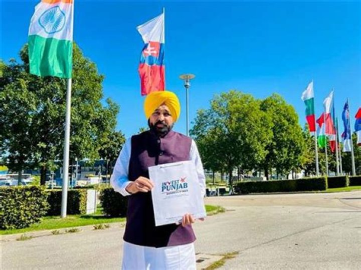 
Punjab CM deplaned in Frankfurt; AAP trashes ‘drunk’ allegations (Ld) 