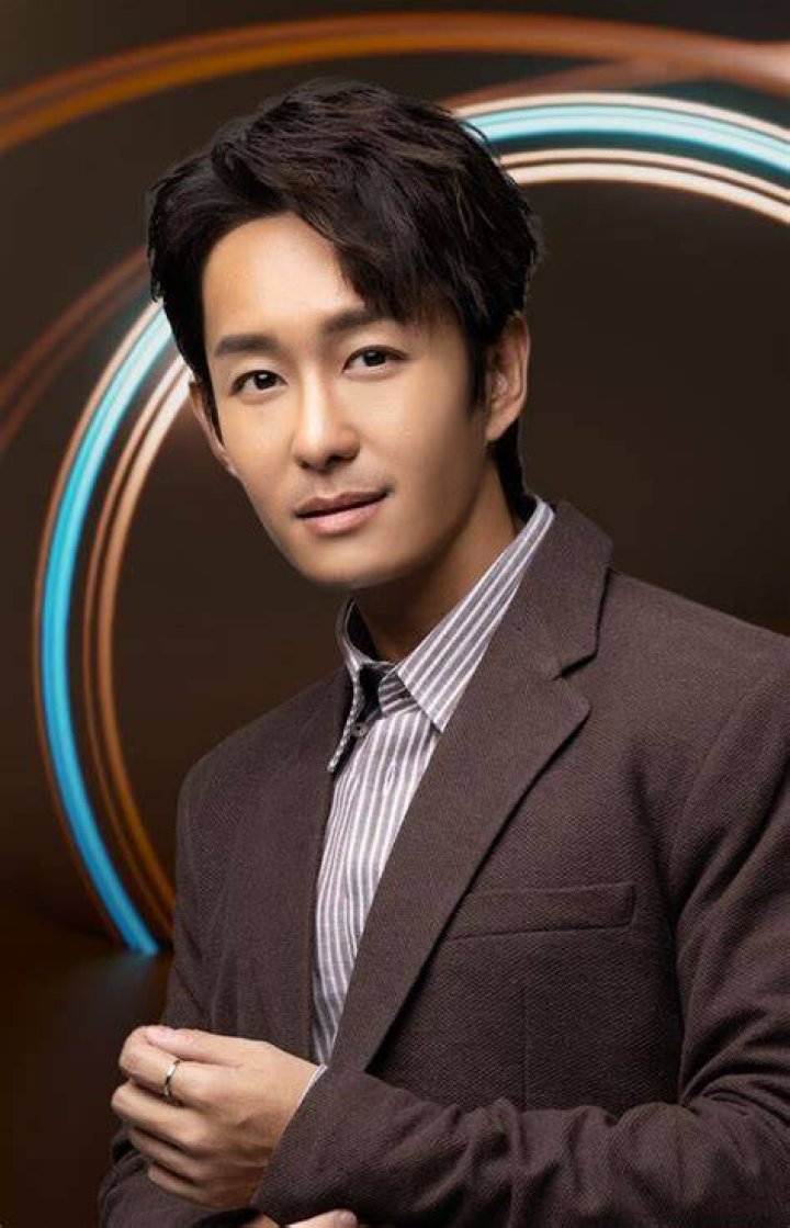 Rao Zi Jie Height, Weight, Net Worth, Age, Birthday, Wikipedia, Who, Nationality, Biography