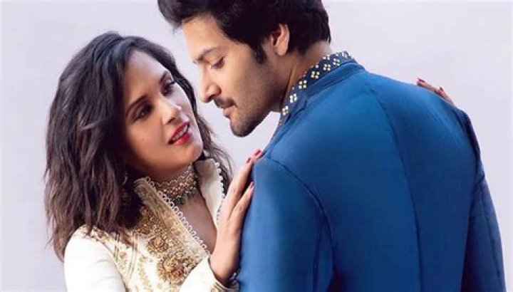 
Richa Chadha officially announces wedding with Ali Fazal 