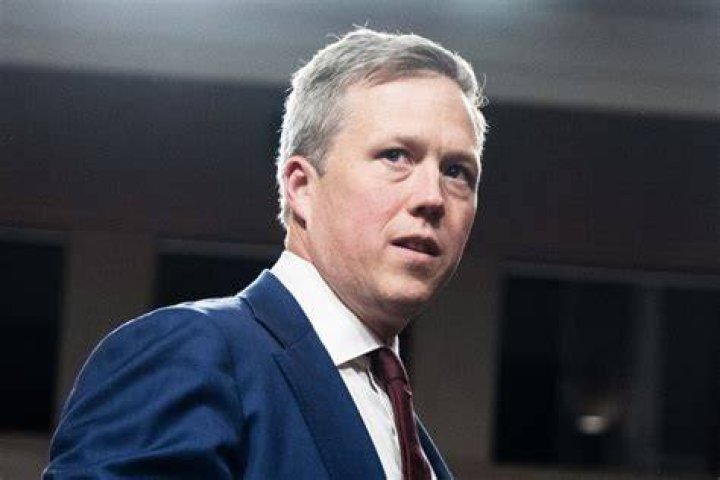 Sean Parnell Height, Weight, Net Worth, Age, Birthday, Wikipedia, Who, Nationality, Biography