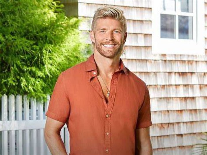 
“She’s the most calculated person”: Summer House star Kyle Cooke throws shade at Lindsay Hubbard amid Carl Radke-Loverboy drama 