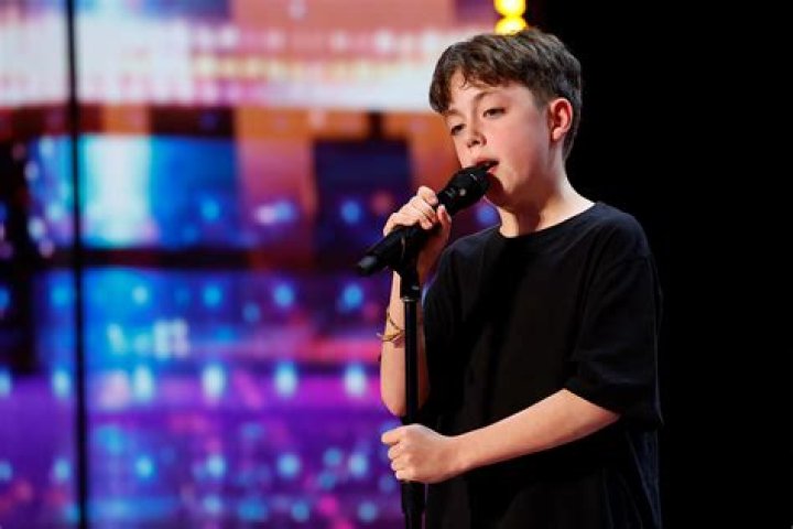 
Singer Ava Swiss Remembers Schoolmates Killed In Shooting With Emotional ‘AGT’ Performance 