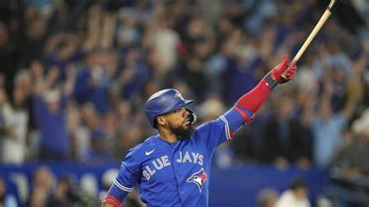 
Teoscar Hernandez Has Been Placed On Paternity Leave As He Prepares To Welcome A Third Child 