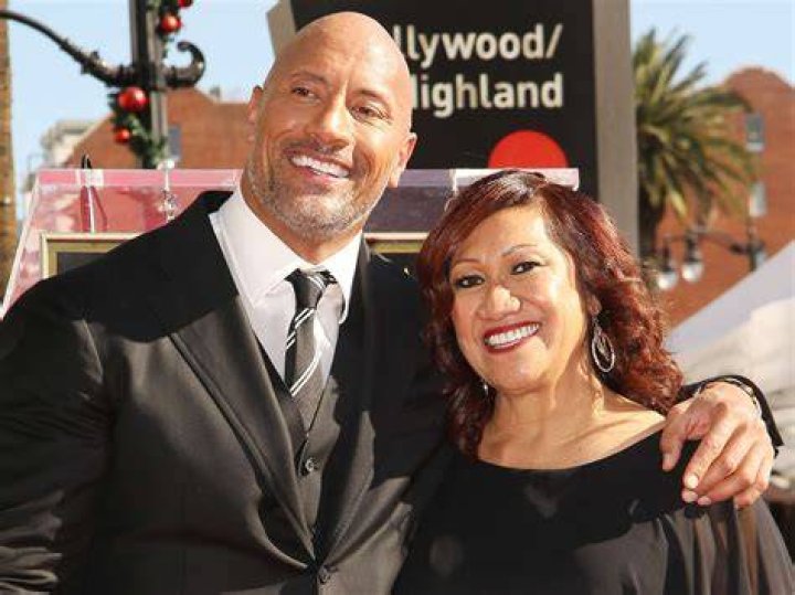 
The Untold Truth On Dior Johnson Parents: Dad & Mom Melvina Parker 