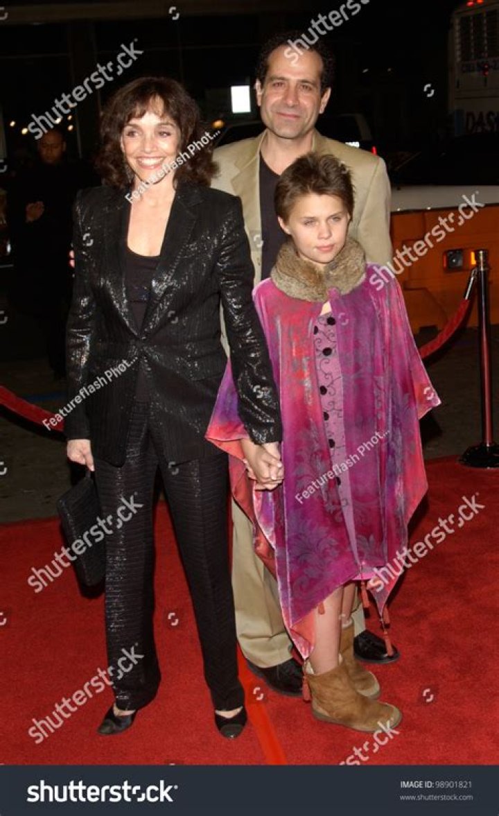 
Tony Shalhoub Family | Meet Wife Brooke Kids Josie And Sophie 