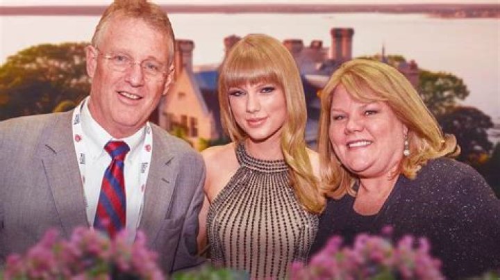 Who are Maria Taylors Parents? Maria Taylor Biography, Parents Name and More