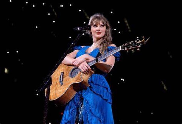 Who is Ashley Leechin? Taylor Swift lookalike escorted out of LA shop after being mistaken for singer