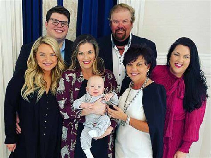
Who Is Boxer Danny Dignum Wife? Meet His Kids And Family On Instagram 
