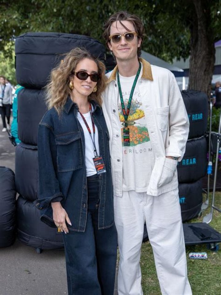 Who Is Scotty James Girlfriend Chloe Stroll?