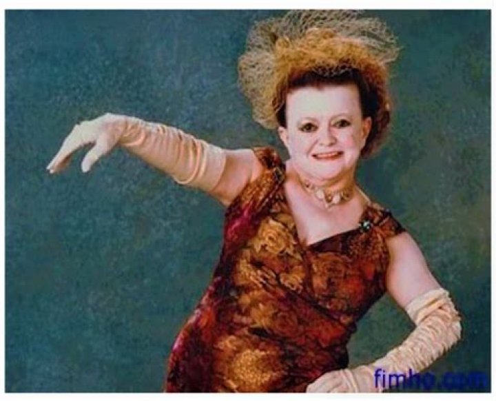 
Zelda Rubinstein Cause of Death, How did Zelda Rubinstein Die? 